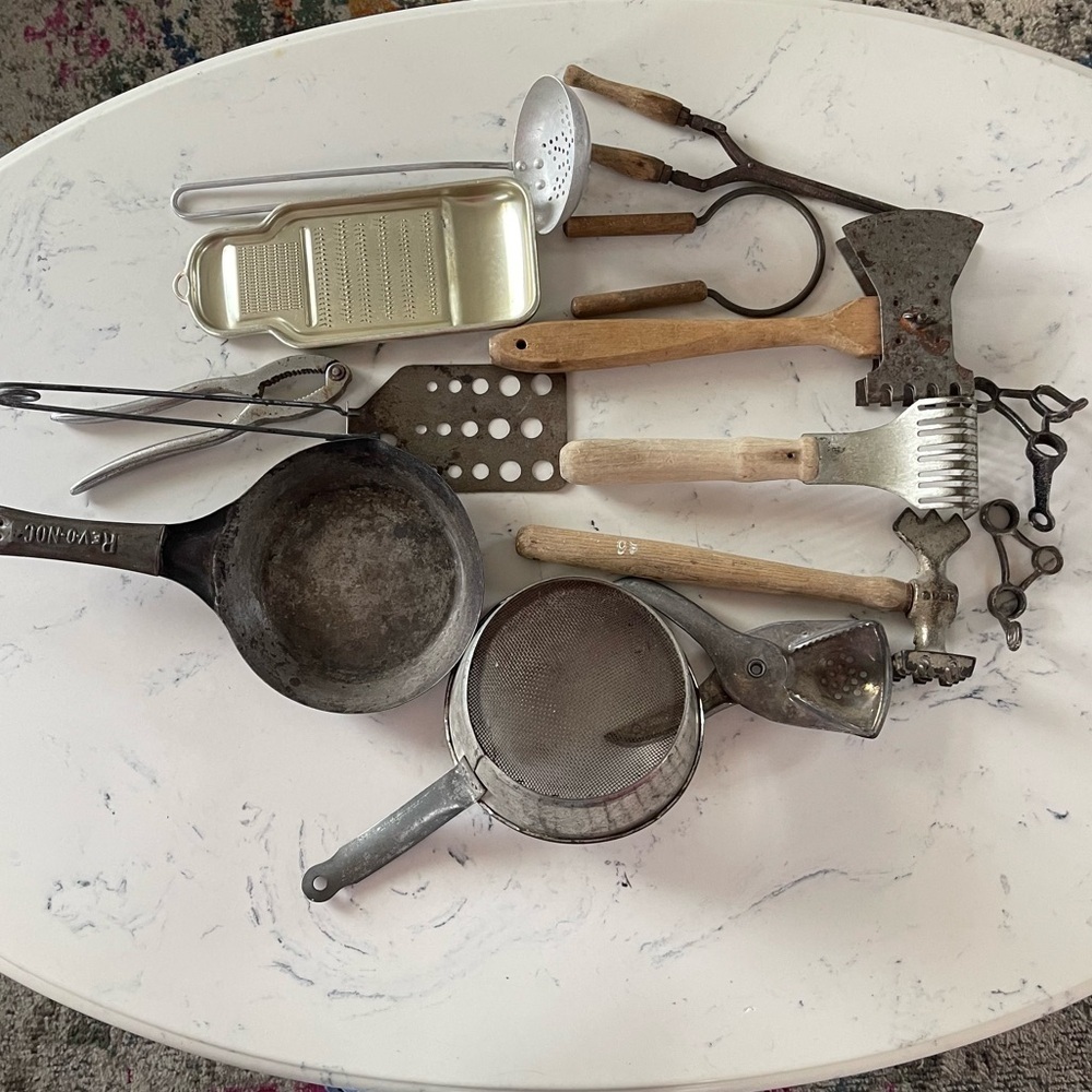 Vintage Kitchen Tools - Picture 2 of 2